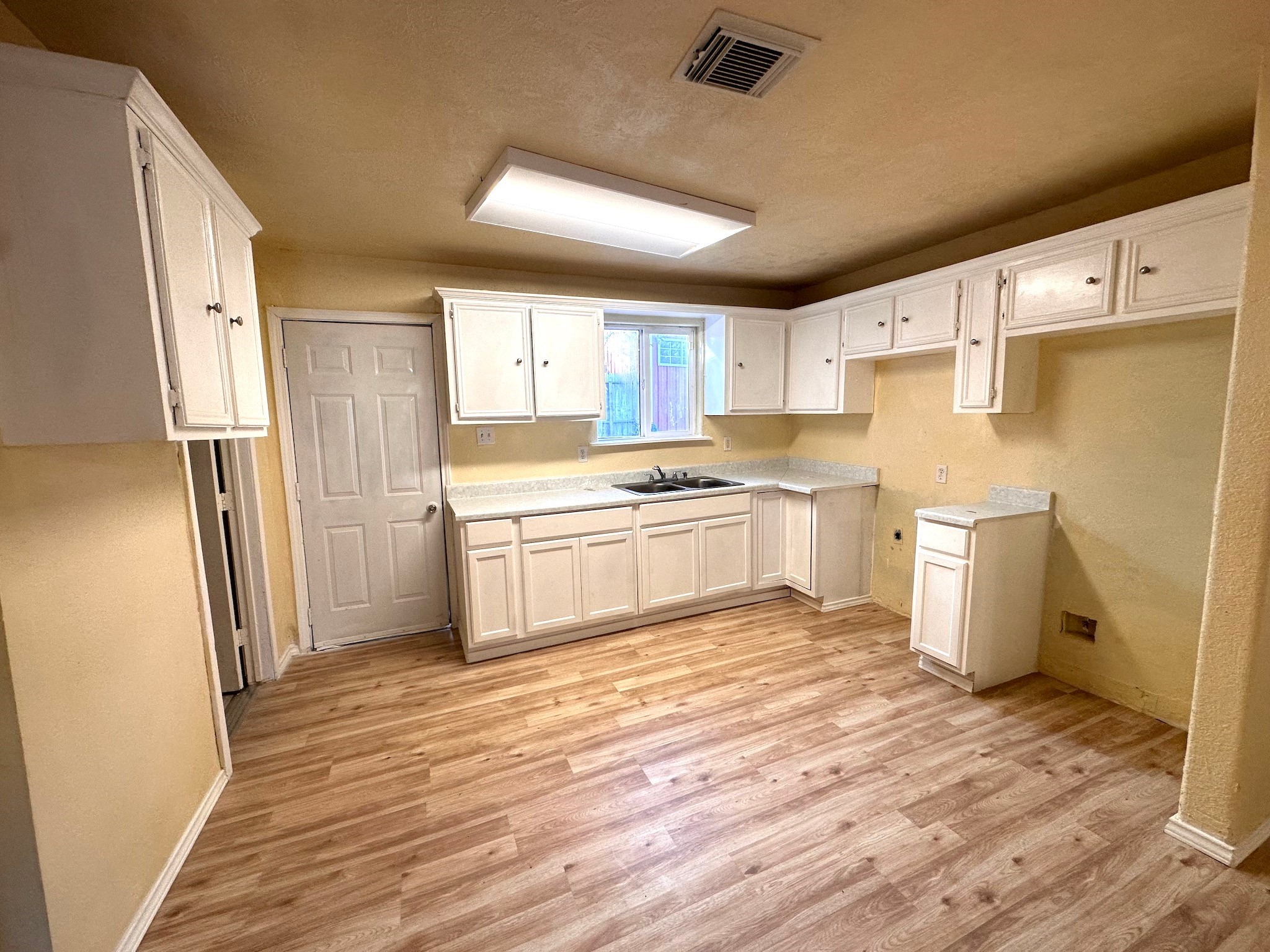 16900 Wellborne Road Pearland TX 77584