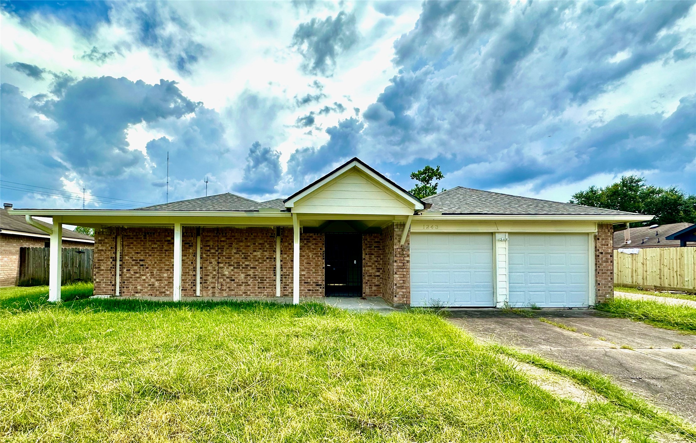 1243 River Rock Drive Missouri City TX 77489