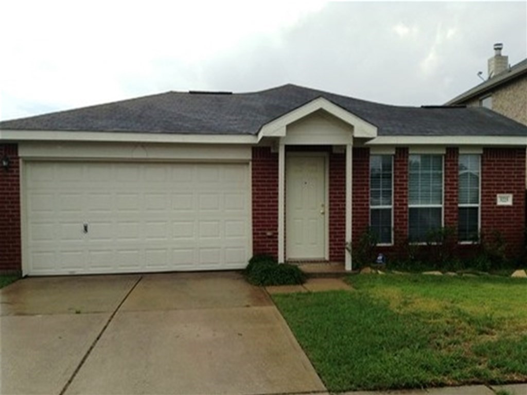 3223 Red Cedar Trail Baytown TX 77521