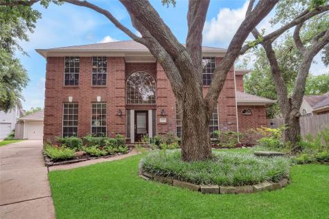 14107 Edinburgh Court Houston TX 77077