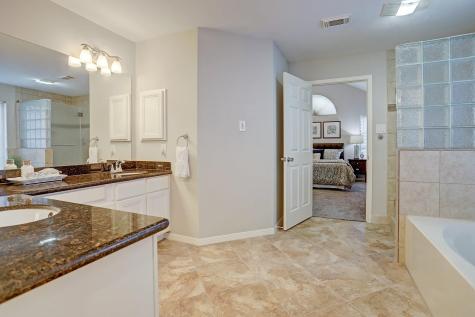706 Annies Way Sugar Land TX 77479