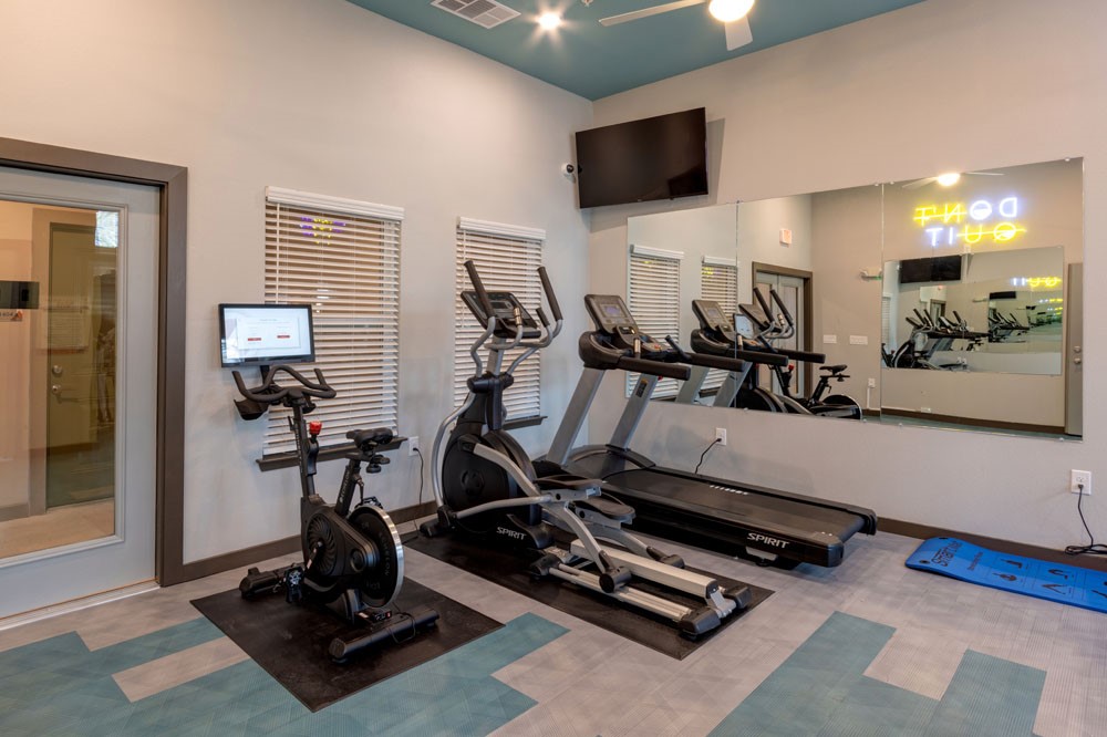4611 N N Interstate 35 Frontage Road Road Austin TX 78722