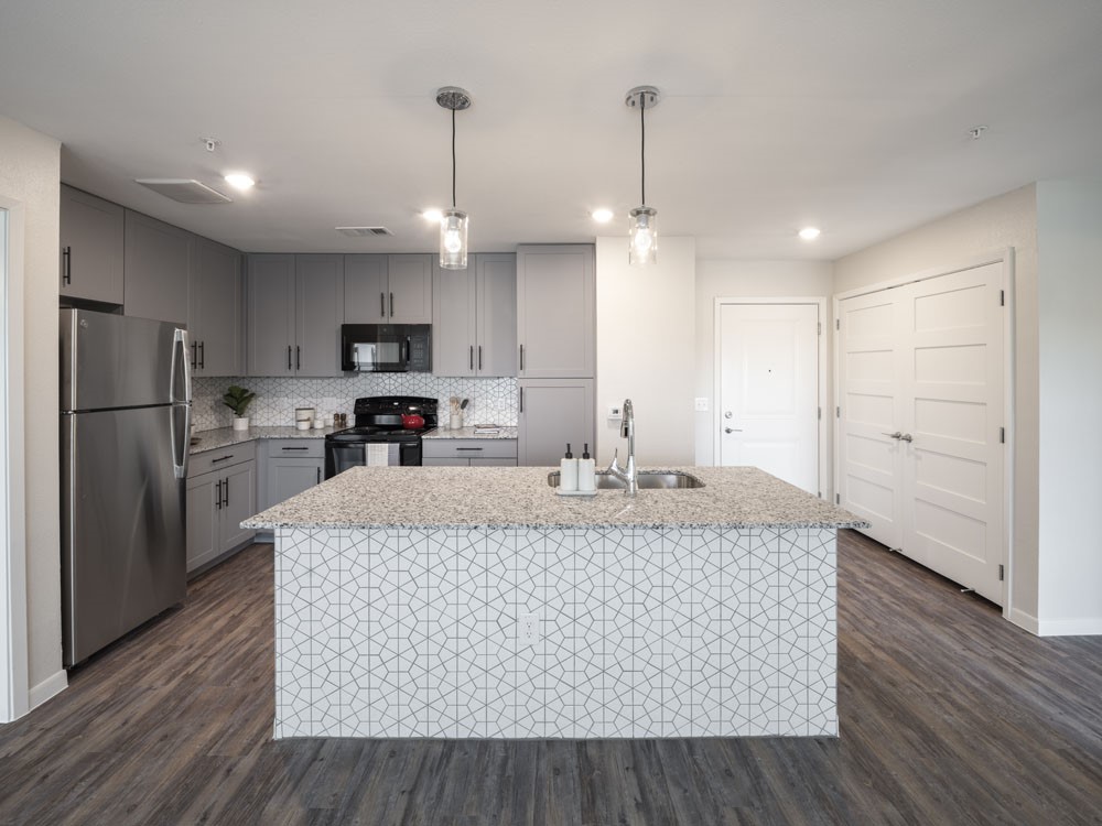 4611 N N Interstate 35 Frontage Road Road Austin TX 78722
