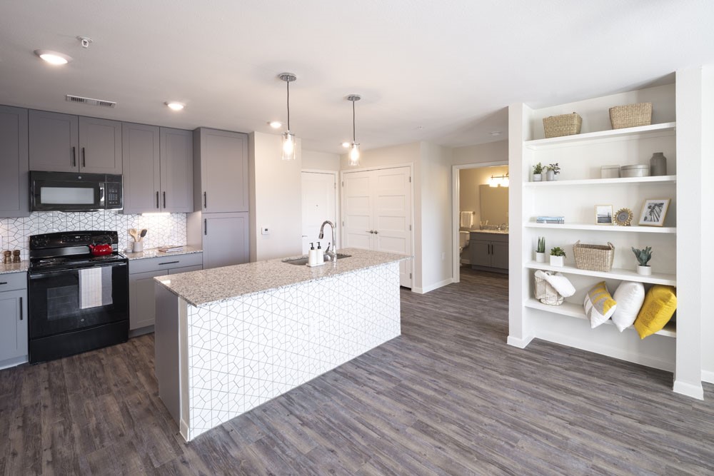 4611 N N Interstate 35 Frontage Road Road Austin TX 78722