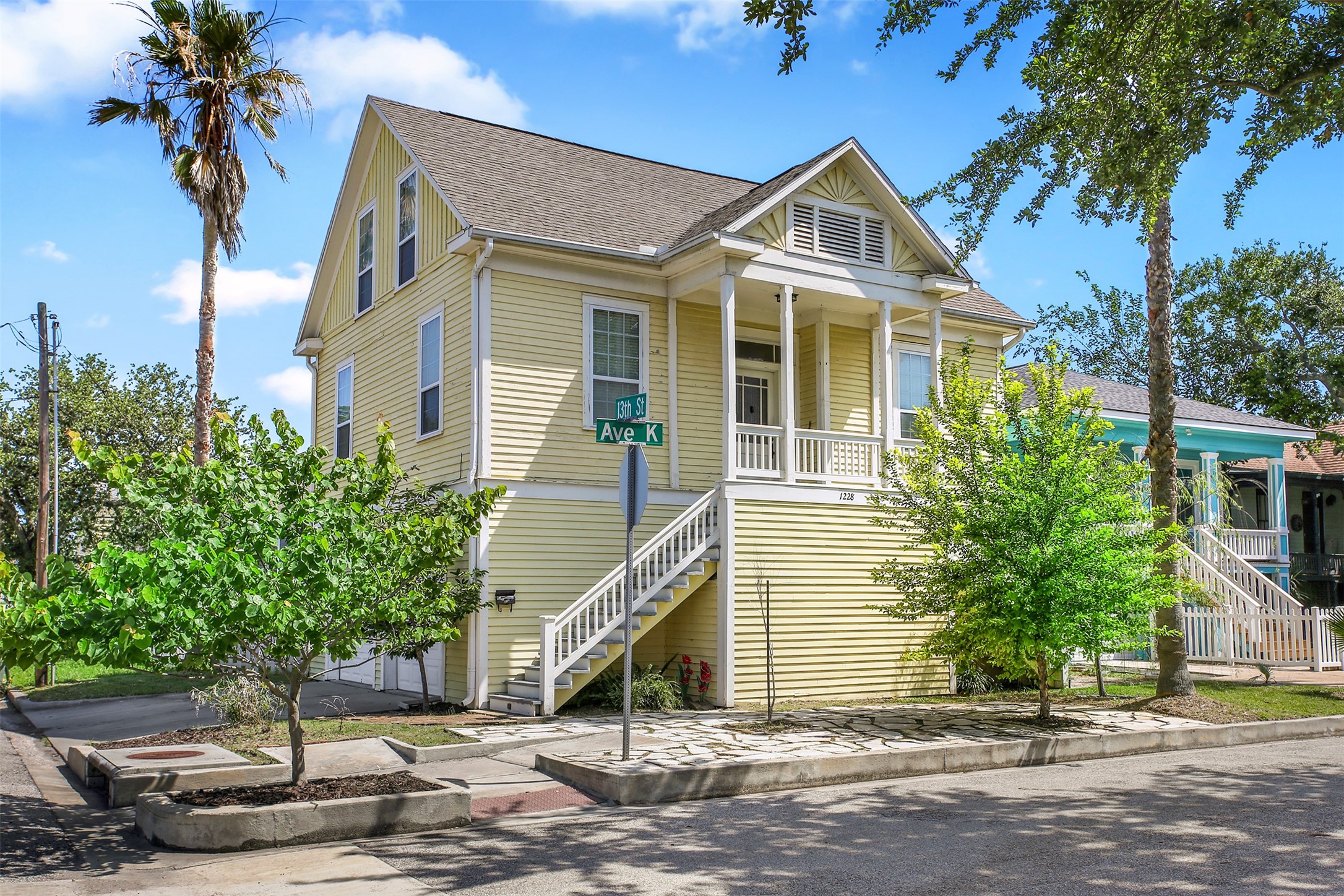 1228 Avenue K Galveston TX 77550