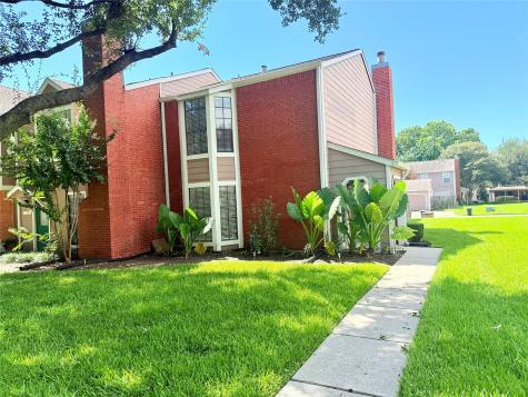 17289 Saturn Lane Houston TX 77058