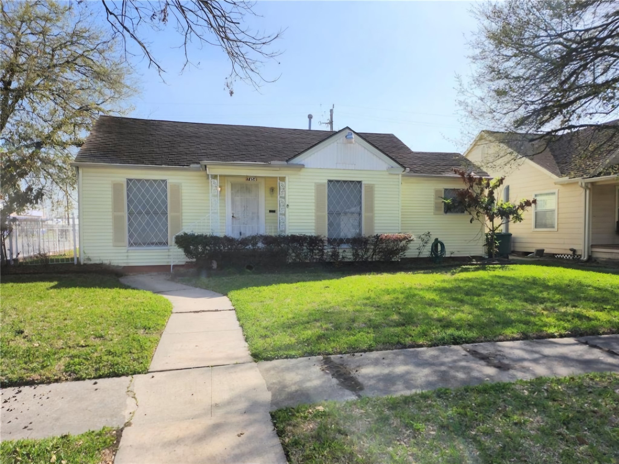 7454 Magnolia Street Houston TX 77023