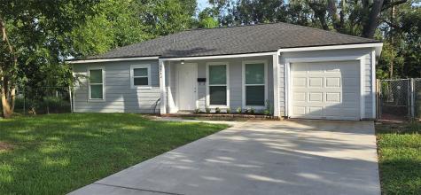 6142 Beldart Street Houston TX 77033