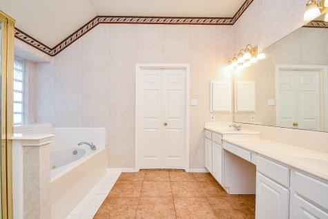 10018 Park Meadow Drive Houston TX 77089