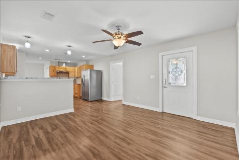 120 N Illinois Avenue League City TX 77573