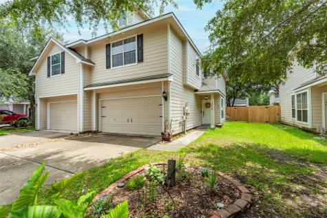 336 Capella Oaks Lane Dickinson TX 77539