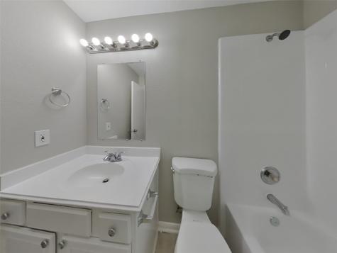 5746 Gasser Lane Houston TX 77085
