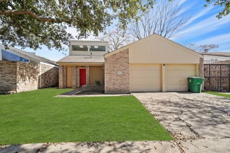 4343 Willow Beach Drive Houston TX 77072