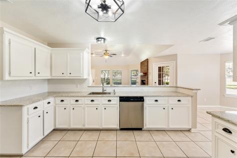 25717 Lakeside Drive Hockley TX 77447