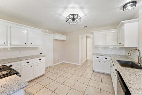 25717 Lakeside Drive Hockley TX 77447
