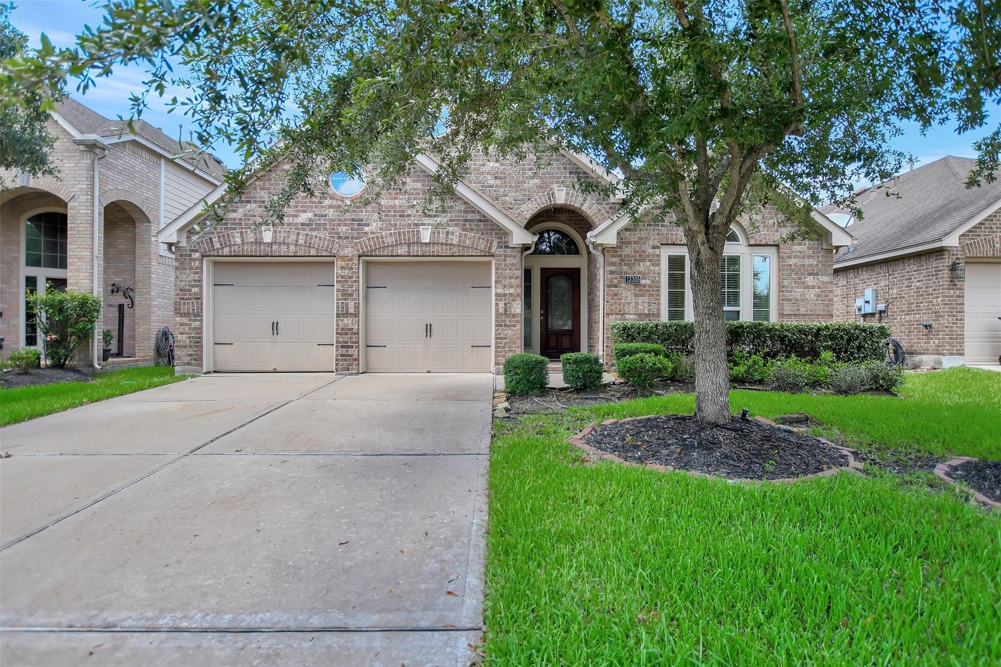 13305 Highland Lake Lane Pearland TX 77584