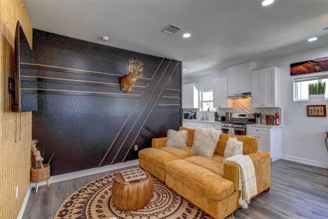9816 Masterson Street Houston TX 77029