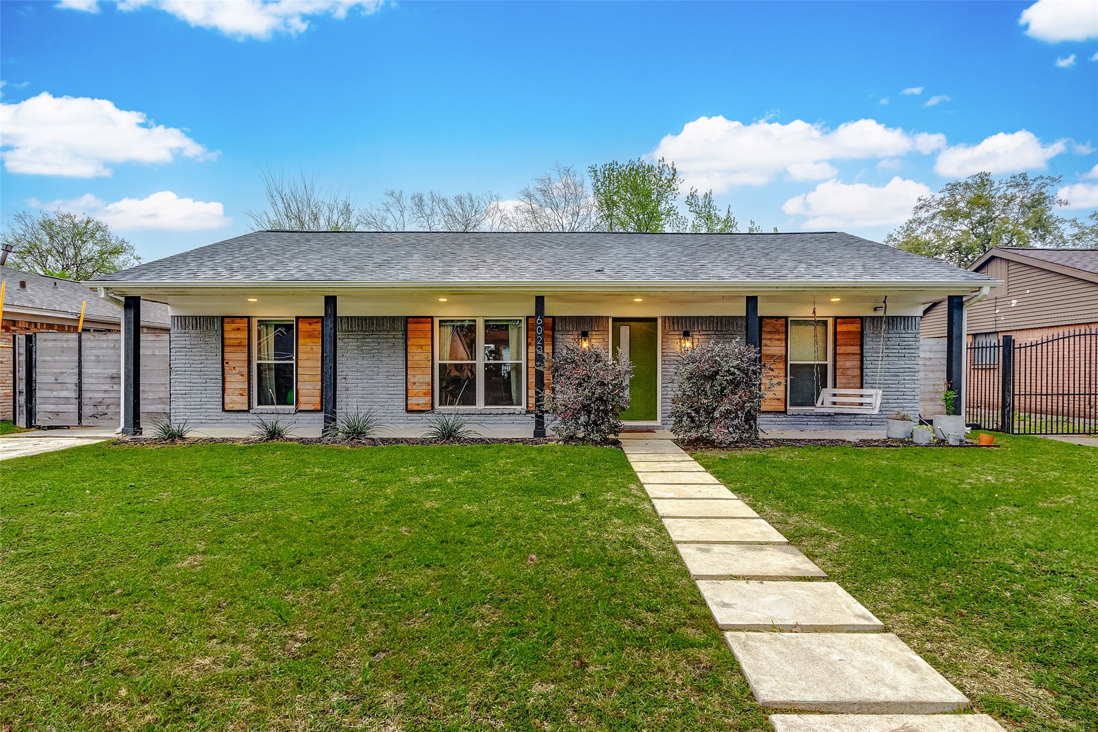 6022 Spellman Road Houston TX 77096