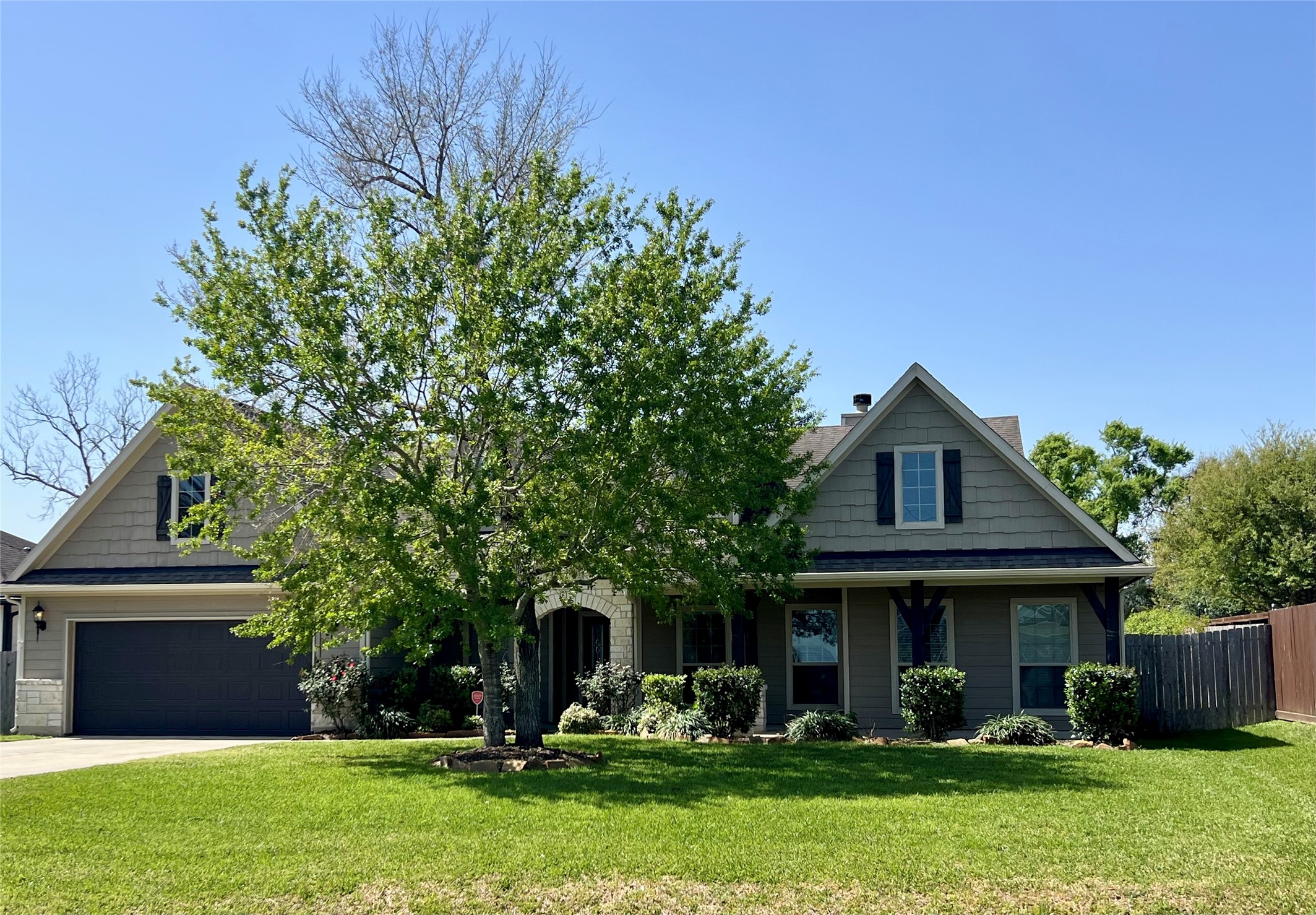 611 N Kansas Avenue League City TX 77573