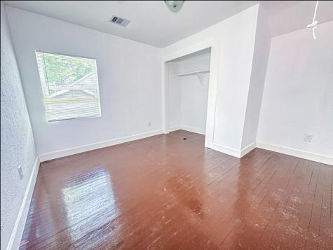 2555 Pierce Street Beaumont TX 77703