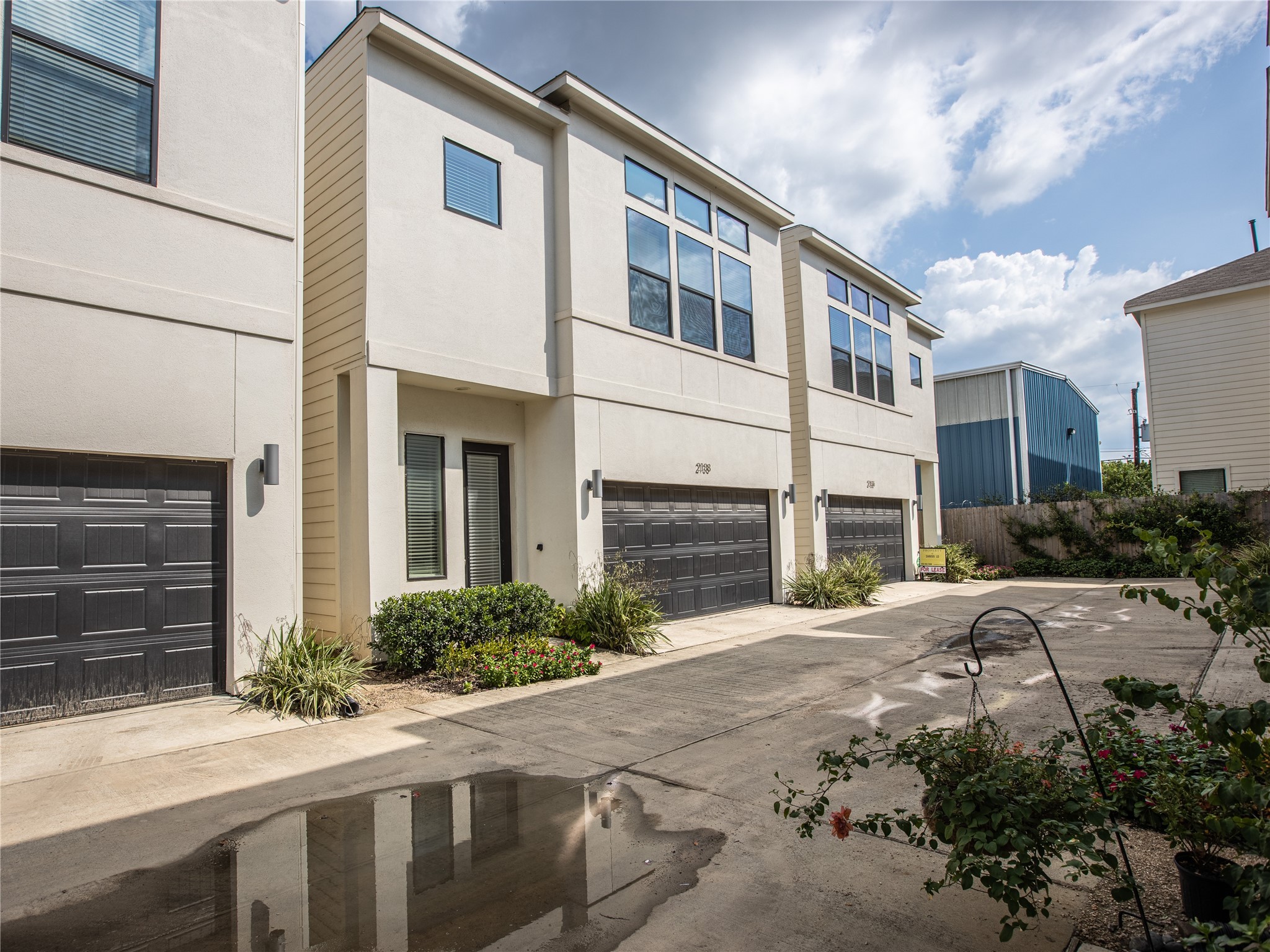 2138 Naomi Street Houston TX 77054