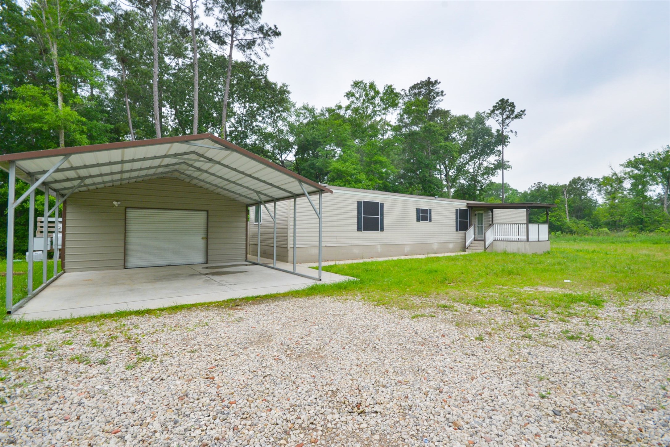 136 Birchwood Drive Huffman TX 77336
