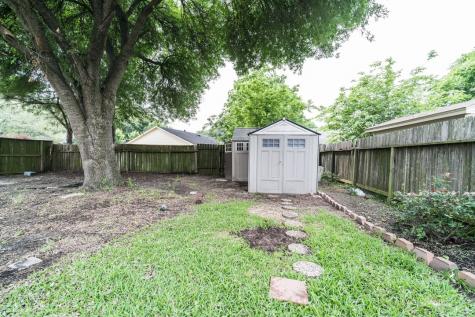 10746 Lakewood Oaks Drive Sugar Land TX 77498