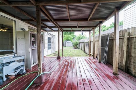10746 Lakewood Oaks Drive Sugar Land TX 77498