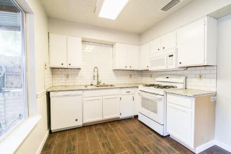 10746 Lakewood Oaks Drive Sugar Land TX 77498