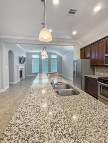 2119 Llerena Lane League City TX 77573
