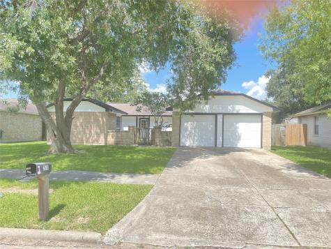 2518 Harpers Ferry Drive League City TX 77573