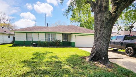3911 Avalon Avenue Port Arthur TX 77642