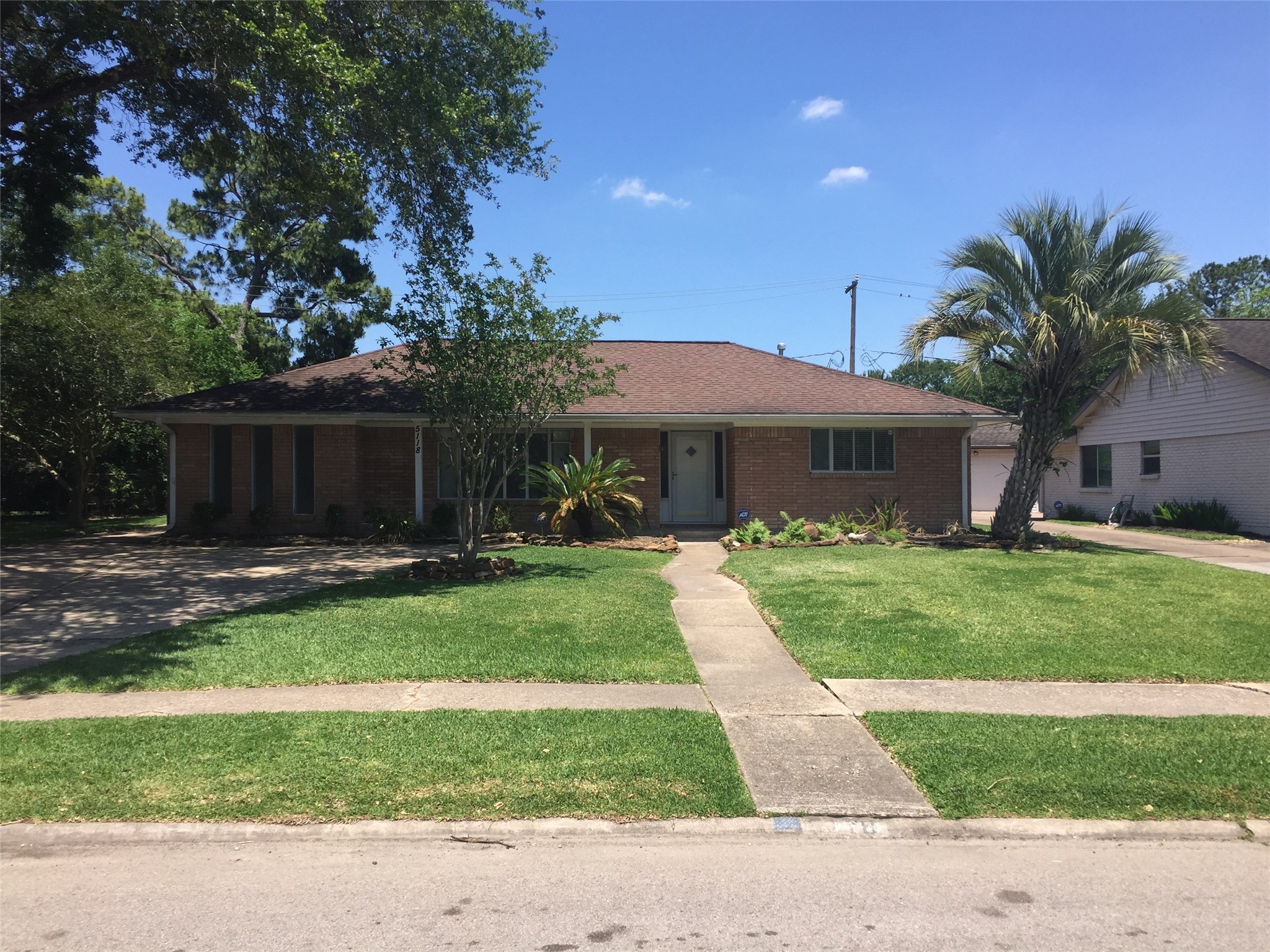 5118 Creekbend Drive Houston TX 77035