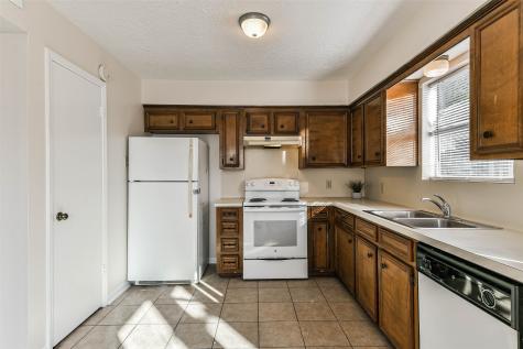 3118 Dickinson Avenue 6 Dickinson TX 77539
