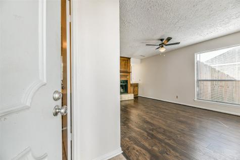 3118 Dickinson Avenue 6 Dickinson TX 77539