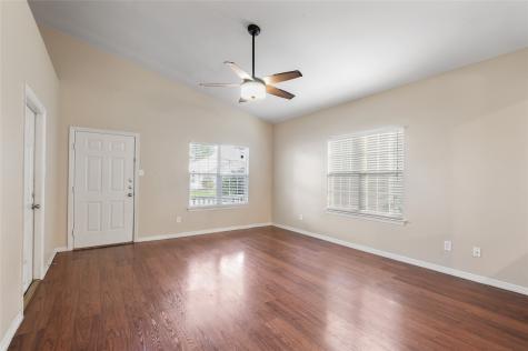 10218 Berry Hill Lane Tomball TX 77375