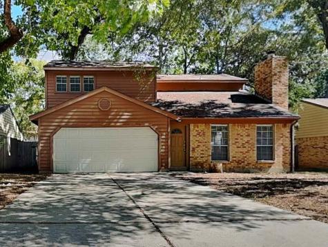 27 S White Pebble Court Spring TX 77380