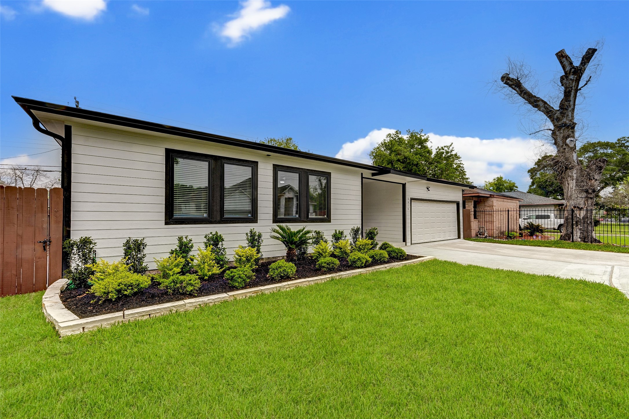 6618 Winton Street Houston TX 77021