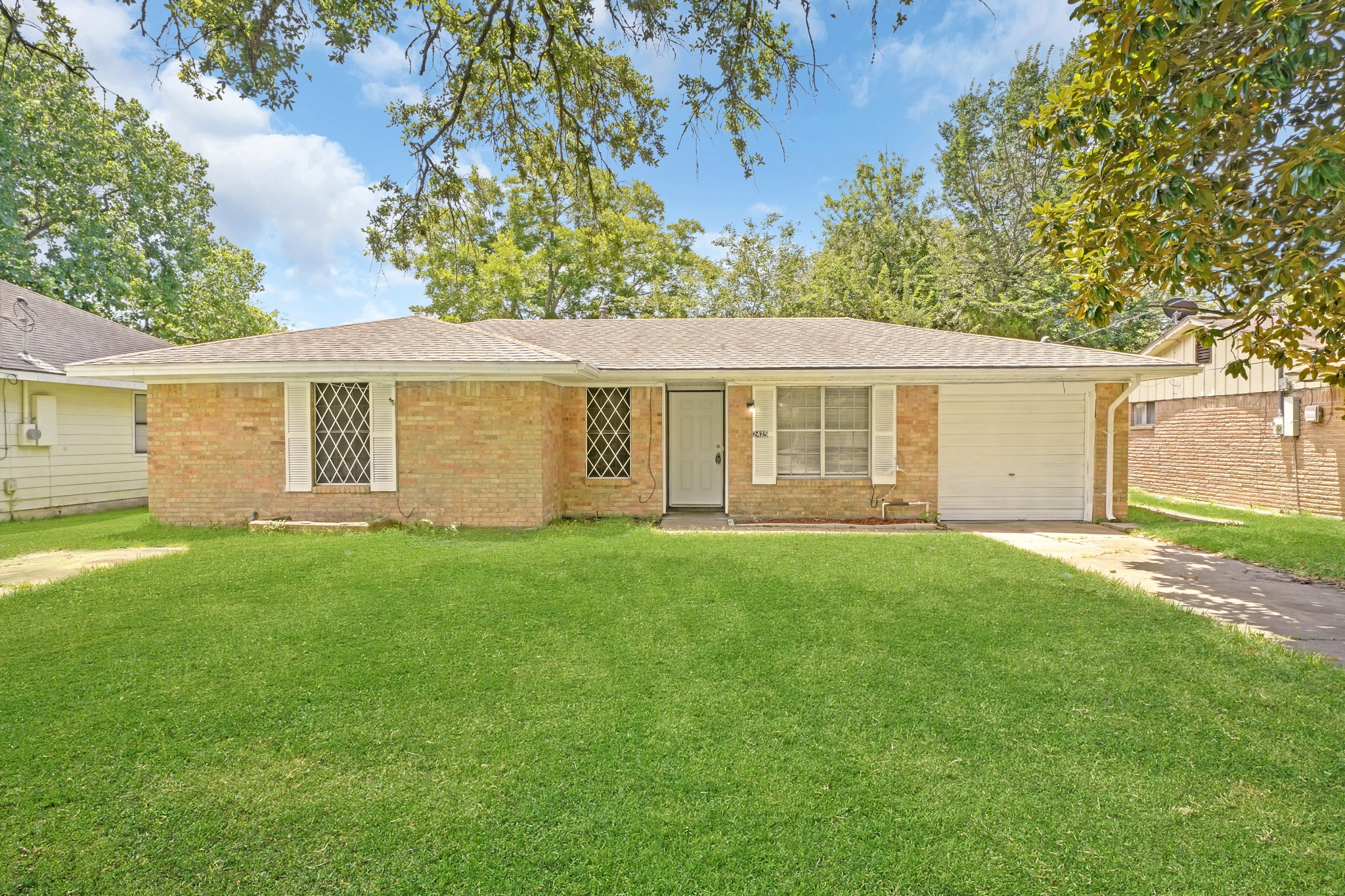 2425 Florence Street La Marque TX 77568
