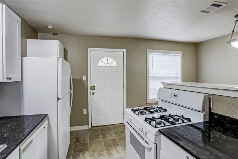 2206 Reinerman Street Houston TX 77007
