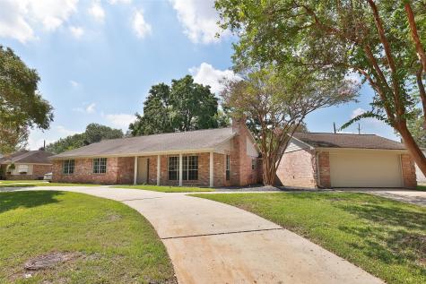 8019 Durklyn Lane Houston TX 77070