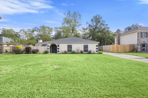 6607 Apple Valley Lane Houston TX 77069