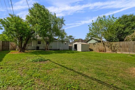 5931 Southville Street Houston TX 77033