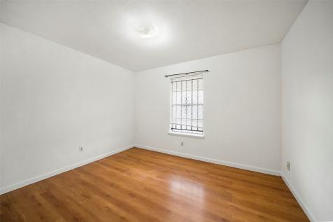 6201 Ranchester Drive 36 Houston TX 77036