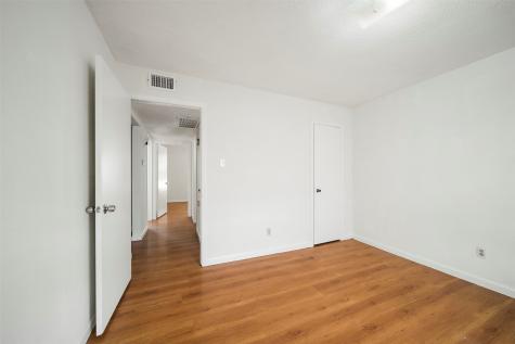 6201 Ranchester Drive 36 Houston TX 77036