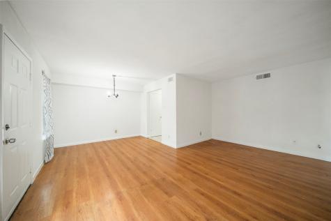 6201 Ranchester Drive 36 Houston TX 77036