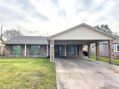 4822 Meadow Park Drive Houston TX 77048
