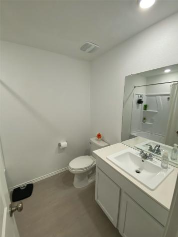 252 Tugboat Annie Way Jarrell TX 76537