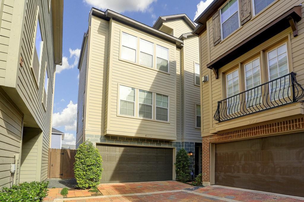 622 Rutland Street B Houston TX 77007