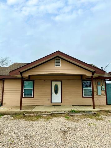 8013 Leander Street Houston TX 77012